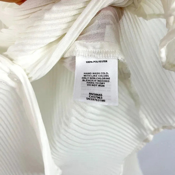 Something Navy Womens XS Off White Pleated Button Up Blouse - Picture 6 of 7